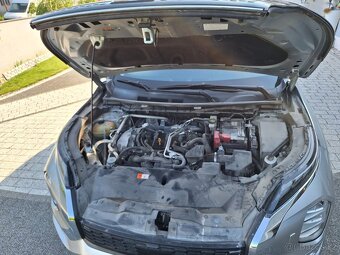 Mitsubishi Outlander - 19