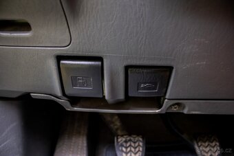 Toyota Land Cruiser J12 3,0 - 19