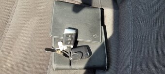 VW Passat B8 TDi 2019 xenony led acc kamera - 19
