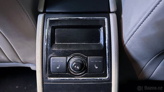Vůz na náhradní díly Škoda Superb 2 kombi 2011 CCZA MSY LF8L - 19