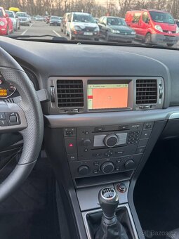 OPEL VECTRA  2.8 V6 TURBO 169kw /// 10/2005 - 19