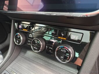 Škoda Superb 3 Combi Style 2.0TDI 140kW DSG Virtual Matrix - 19