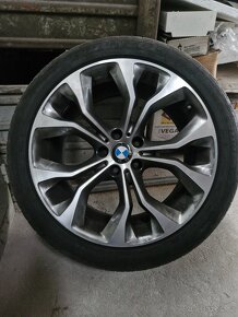 PRODÁM BMW X5 xDrive30d - 19
