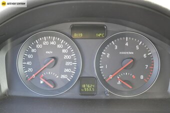 Prodám VOLVO C30 – stylovka s charakterem - 19