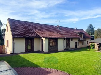 Prodej vícegeneračního domu v Břežanech u Lešan, ev.č. 00272 - 19