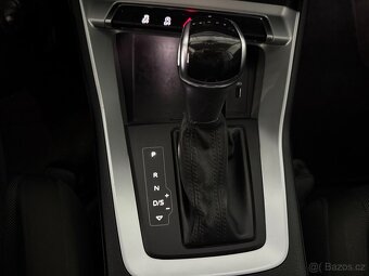 Audi Q3 2,0 TDI 110kW,SERVISKA - 19