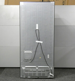 Chladnička Hisense RF540N4SBF2 - se zárukou - 19