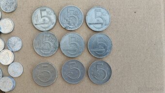 Mince v dřev.truhličce, konvolut minci, staré mince - 19