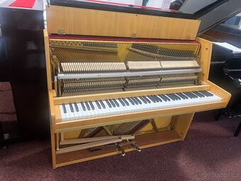 Menší piano May - Berlín se zárukou 2 roky, doprava zdarma. - 19
