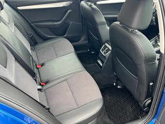 Škoda Octavia kombi 2.0TDI DSG 110kw NAVI ACC 2019 - 19