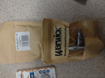 Baskytara Warwick Vampyre s příslušenstvím - 19