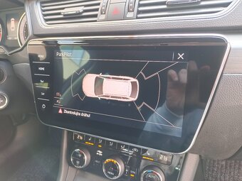 Škoda Superb 3 2.0 TDI 140kW DSG Matrix LED Navigace Keyless - 19