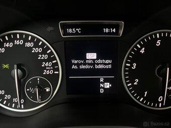 Mercedes Benz B180 - 19