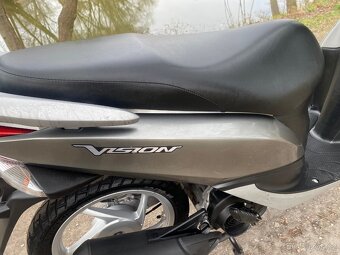 Honda Vision - 19