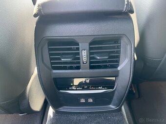 BMW 330e 215kw 2022 Led kamera ACC - odpočet DPH - 19