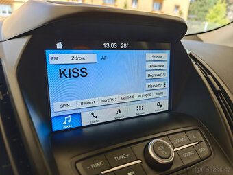 Ford Kuga 1.5 16V Titanium Xenon 110kW - 19