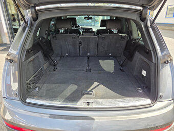Audi Q7  4.2 TDI V8 Quattro S-Line 7-míst Webasto - 19
