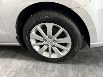 Mazda 5 2,0 i TX PLUS 7 MÍST VÝHŘEV 123.000 km STK 10/27 - 19