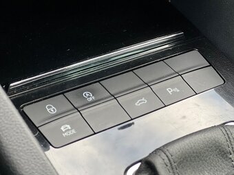 ŠKODA OCTAVIA III FACE 2.0 TDI 110KW DSG STYLE+ KAMERA TAŽNÝ - 19