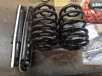 Opel vivaro, 2,0dci, 84kw, 9 míst - 19