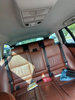 BMW 525d e61  manuál  pouze kosmetické vady prave dveře - 19