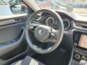 Škoda Superb 3 Combi Style 2.0TDI 110kW DSG Matrix Ambient - 19