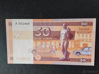 Vice kusů bankovek,UNC - 19