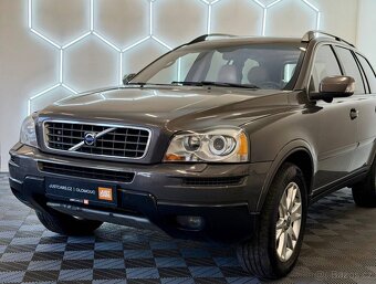Volvo XC90,  2.4 D5 4x4/7 MÍST/PANORAMA/TZ - 19