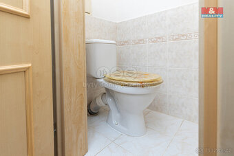 Pronájem bytu 3+1, 72 m², Pardubice, ul. Věry Junkové - 19