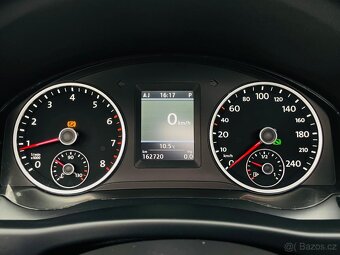 Volkswagen Tiguan 2.0TSI 4x4 AUT SERVISKA TAŽNÉ - 19
