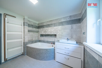 Prodej rodinného domu, 199 m², Lipina - 19