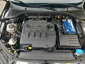 Škoda Octavia TDi 2018 NAVI KŮŽE SERVISKA ODPOČET  - 19