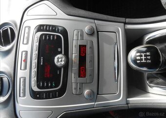 Ford Mondeo 2,0 107 kW Digiklima Historie benzín - 19