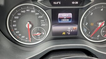Mercedes Benz A200D AMG - 19