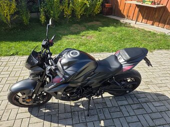 Suzuki GSX-S750 - 19