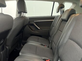 TOYOTA VERSO - 19
