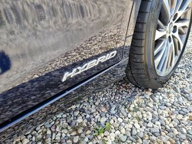 Lexus ES 300 h 2.5 160KW/DPH/360Kam/Kůže/Navi - 19