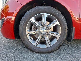 Hyundai IX20 1.6i,91kW,CVVT,Trikolor+,Tažné,CZ - 19