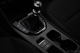 Hyundai Tucson 1.6 CRDi Family - 19