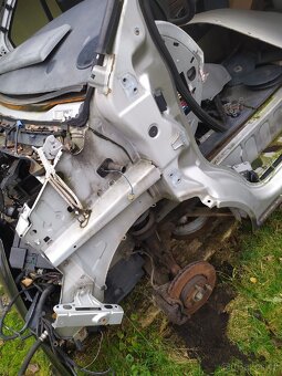 Renault Trafic Vivaro Primastar 1.9 dci 74kw díly .. - 19