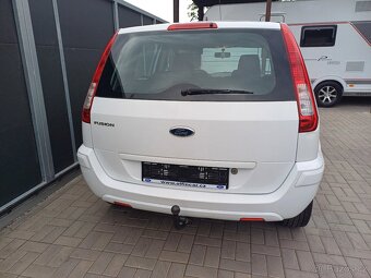 Benzínový Ford Fusion 1.4  FACELIFT rok 2012 - 19
