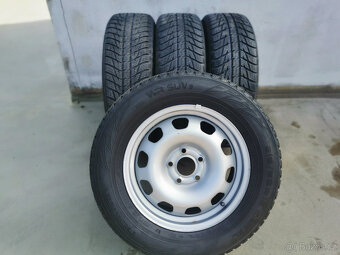 215/65R16 zimní sada DACIA DUSTER 6,5x16 5x114,3 ET50 - 19