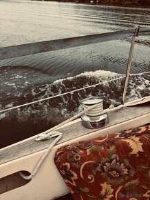 Dánská kajutová plachetnice Bandholm 27 s vlekem - 19