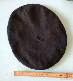 Dámské kabelky + klobouky + čepice - 19