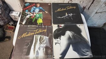 Měděné talire,sklo ,obraz, Lp desky - 19