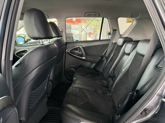 Toyota RAV4 2,2 110kW,4X4,PŮVOD ČR - 19