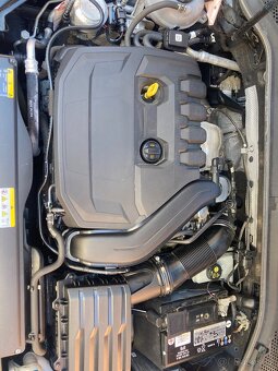 Golf 1.5TSI ACT HIGLINE DSG 110kw 2020 - 19