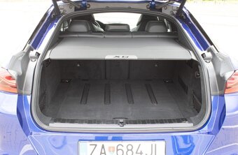 BMW X6 M Competition z roku 2021 - 19