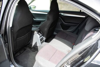 Škoda Octavia 1.4 TSI G-TEC 110k Business - 19