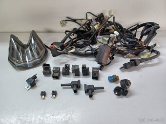 KTM LC4 690 SM - NÁHRADNÍ DÍLY - 19